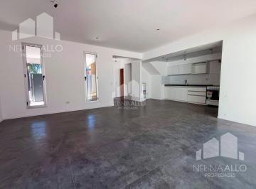 PH · 128m² · 4 Ambientes · 1 Cochera · Venta PH Cuatro Ambientes Ituzaingo Norte