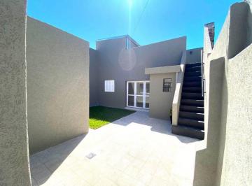 Casa · 110m² · 4 Ambientes · Bº Candioti Casa Sobre Calle Córdoba 1424