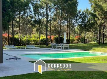Casa · 5 Ambientes · 2 Cocheras · Alquiler Temporal, Costa Esmeralda, Barrio Golf, Lote Al 500, 5 Ambientes