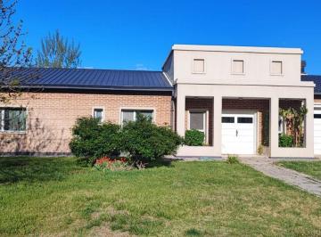 MEM-MEM-692_2 · Venta de Casa 2 Dorm. Barrio Cerrado Neuquen