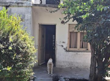 Casa de 3 ambientes, Lomas de Zamora · Casa con Fondo