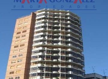 Departamento · 210m² · 4 Ambientes · 2 Cocheras · Departamento 5 Ambientes Venta en Ramos Mejia