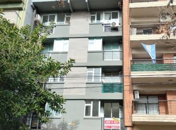 Departamento de 1 ambiente, Parque Centenario · Parque Centenario Dep 1 + 1/2 en Venta M/b Estado