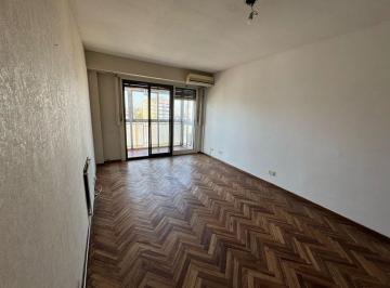 Departamento · 67m² · 3 Ambientes · Alquiler Depto 3 Ambientes con Balcon Almagro