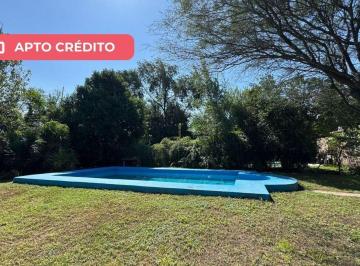 Casa · 100m² · 4 Ambientes · 2 Cocheras · Venta Casa en Arguello. Pileta. Quincho. 3 Dorm.