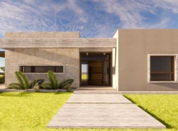 Casa · 117m² · 4 Ambientes · 2 Cocheras · Venta Casa de 4 Ambientes con Parrilla, Lavadero, Parque y Cochera en Pilar del Este - Santa Lucia