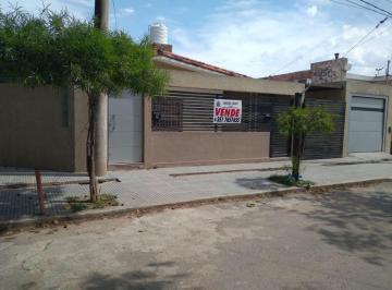 Casa de 7 ambientes, Córdoba · Casa 3 Dorm. Ferroviario Mitre. Venta