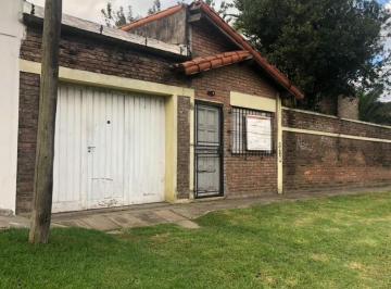 PH · 50m² · 3 Ambientes · 1 Cochera · PH en Venta - 2 Dorm. 1 Baño - 90 m² - Ituzaingó Norte