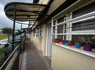 Casa · 70m² · 2 Dormitorios · 1 Cochera · Venta Duplex 3 Amb en Paso del Rey