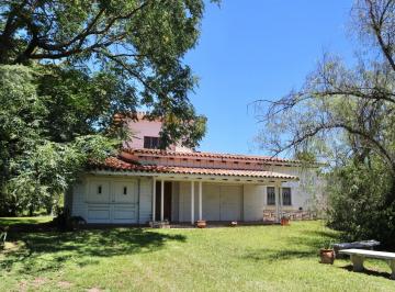 Foto · Casa 3 Dorm. con un Estudio, Pileta, Garage y Gran Patio en Barrio Costa Azul