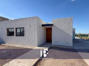 Casa 731m² Venta  · Rucalhue Barrio Privado. Casa a Estrenar