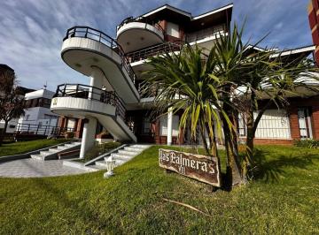 Departamento · 99m² · 4 Ambientes · 1 Cochera · Duplex en Venta - 3 Amb. con Vista Al Mar - Av 1 E/ 105 y 107 - Villa Gesell