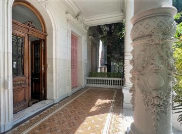Local comercial de 9 ambientes, San Telmo · Local Comercial/oficinas en Casona Patrimonio Histórico en Excelente Ubicación