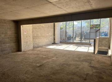 Local comercial · 266m² · 3 Ambientes · Local en Olivos