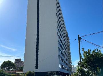 Departamento · 10m² · 3 Ambientes · 1 Cochera · Alquiler Anual Apto 2 Dorm. Sin Muebles Aidy Grill