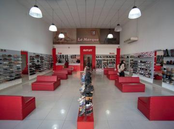 Local comercial · 314m² · Venta Gran Local Comercial Moderno y Centrico
