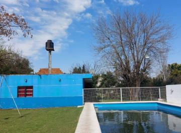 Casa · 4 Ambientes · 2 Cocheras · Venta Casa Quinta con Gran Pileta y Monoambiente