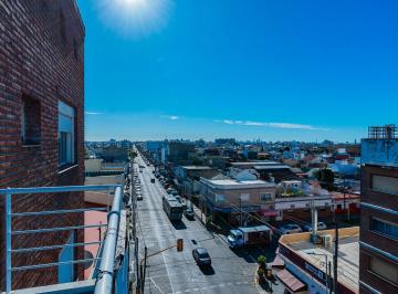 Departamento · 43m² · 2 Ambientes · Luminoso Dpto 2amb + Balcon Vista Abierta