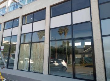 Local comercial · 160m² · 1 Cochera · Alquiler Local a Estrenar con Cochera Pilar Km 53