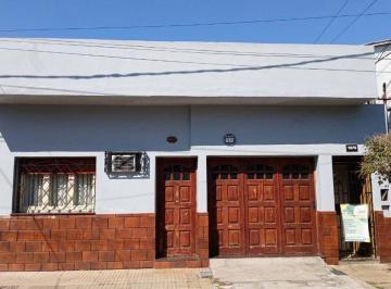 PH · 93m² · 4 Ambientes · 1 Cochera · Venta PH 4 Amb en Gerli con Patio Garage y Terraza