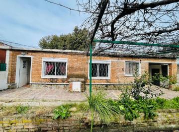 Casa · 60m² · 2 Ambientes · Alquiler Anual Casa San Luis, 1 Dormitorio