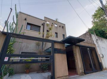 Casa · 183m² · 4 Ambientes · 2 Cocheras · Casa 4 Ambientes - San Martin Centro - Oportunidad