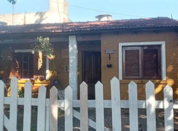 Casa · 80m² · 3 Ambientes · Venta Casa 3 Ambientes Ciudadela 3 de Febrero