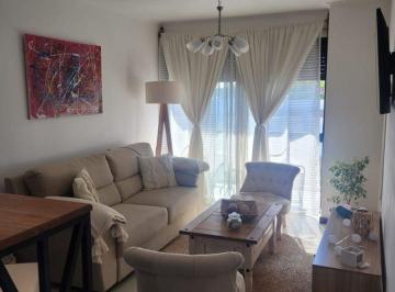 Departamento · 43m² · 5 Ambientes · Hermoso Apartamento Muy Bien Ubicado.