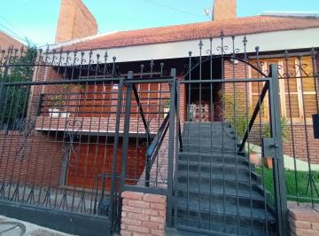 Casa de 10 ambientes, Córdoba · Casa en Venta