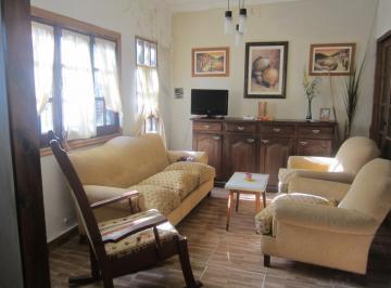 Casa · 115m² · 5 Ambientes · 2 Cocheras · Casa en Venta - 2 Dorm. 2 Baños 2 Cocheras - 125 m² - La Perla, Mar del Plata