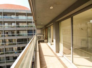 Departamento · 79m² · 4 Ambientes · Dpto a La Venta de 2 Dormt 2 Bños Coc/sep Super Equipado Gran Balcòn! Pileta Sum