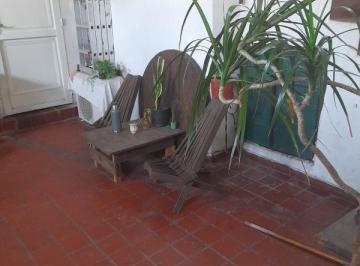 PH · 60m² · 3 Ambientes · PH en Venta - 2 Dorm. 1 Baño - Patio - 168 m² - Pompeya