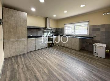 RFP-RFP-1490_2 · Casa 4 Ambientes. | Lourdes Al 1200