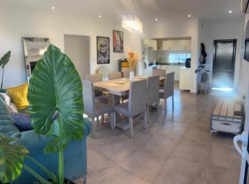 Casa · 130m² · 4 Ambientes · Vendo Casa en Country Solano Vera