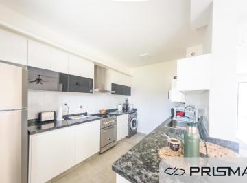 Casa · 163m² · 8 Ambientes · 2 Cocheras · Dúplex - 4 Dorm - Manantiales II