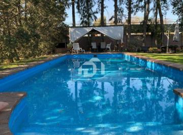Casa · 262m² · 5 Ambientes · 1 Cochera · Casa en Venta en Las Glorias, Benavidez, Tigre