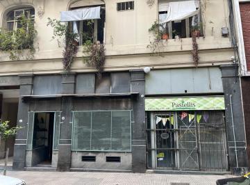 Frente Dos Locales · Oportunidad en Microcentro: Locales y Departamento / Venta en Block