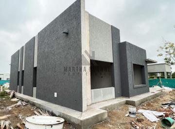 Casa · 150m² · 4 Ambientes · Casa en Venta en Barrio Privado Santo Tomas, G. B. a. Zona Norte