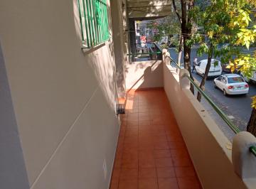PH de 3 ambientes, Caballito · 3amb Fte Sin Expensas 1º Piso Entrada Única Todo Externo