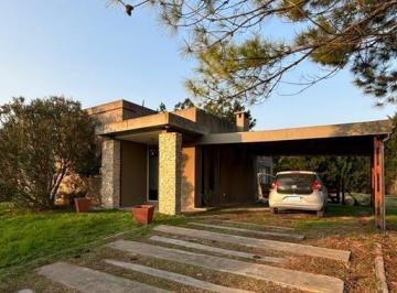 Casa de 4 ambientes, Campana · Casa en Venta - El Cardal I