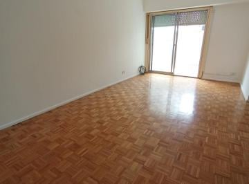 Departamento · 45m² · 2 Ambientes · Alquiler de 2 Ambientes C/balcón - Balvanera