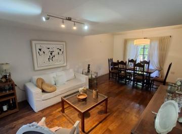 Casa de 6 ambientes, Córdoba · Casa en Venta en B° Arguello
