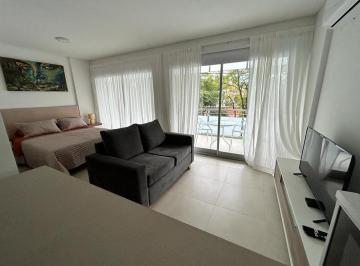 Departamento · 28m² · 1 Ambiente · 1 Cochera · Monoambiente Amoblado C/balcón en Aristóbulo Coliving