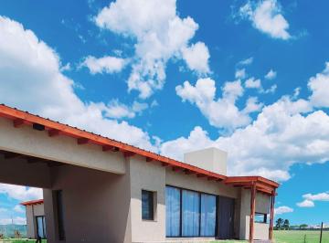 Casa de 4 ambientes, Potrero de Garay · Casa en Venta - Puerto del Águila - Potrero de Garay