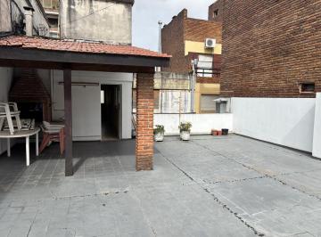 Departamento · 86m² · 4 Ambientes · 1 Cochera · Departamento - P. Rivadavia