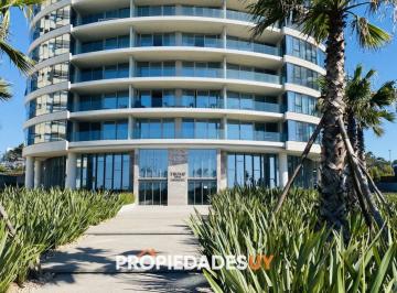 Foto1 · Venta y Alquiler Anual Apartamento en Trump Tower Punta del Este