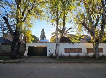 Foto · Venta Excelente Casa en Barrio Jardin Espinoza! Funcional y de Primera Calidad - La Vas a Perder?