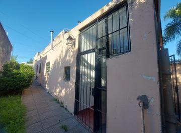 Casa · 100m² · 3 Ambientes · 2 Cocheras · Casa 3 Amb en Bella Vista en Alquiler!