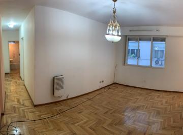 Departamento de 3 ambientes, Caballito · Muy Buen Depto de 3 Ambientes en Inmejorable Ubicación ¡Con Muy Bajas Expensas!