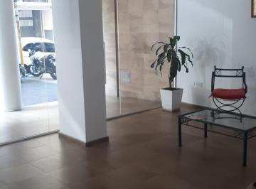 Departamento de 2 ambientes, Villa Urquiza · Alquiler Amplio 2 Ambientes con Balcon Al Contrafrente.